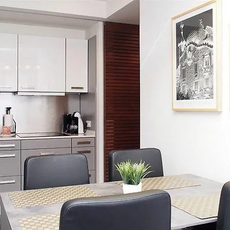 Apartment Aspasios Catedral