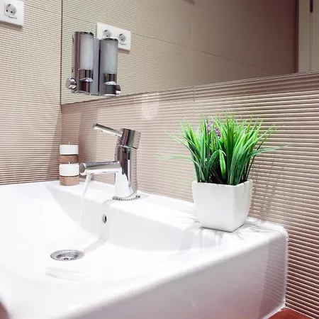 Aspasios Catedral Apartment Barcelona