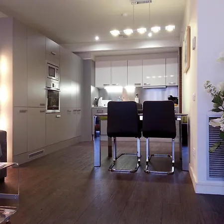 Aspasios Catedral Apartment Barcelona