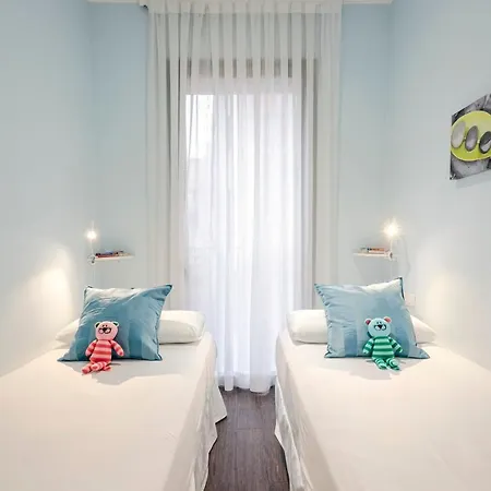 Aspasios Catedral Apartment *