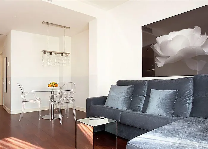 Aspasios Catedral * バルセロナ