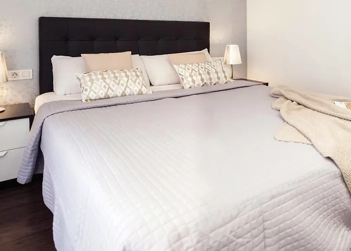 アパート Aspasios Catedral バルセロナ