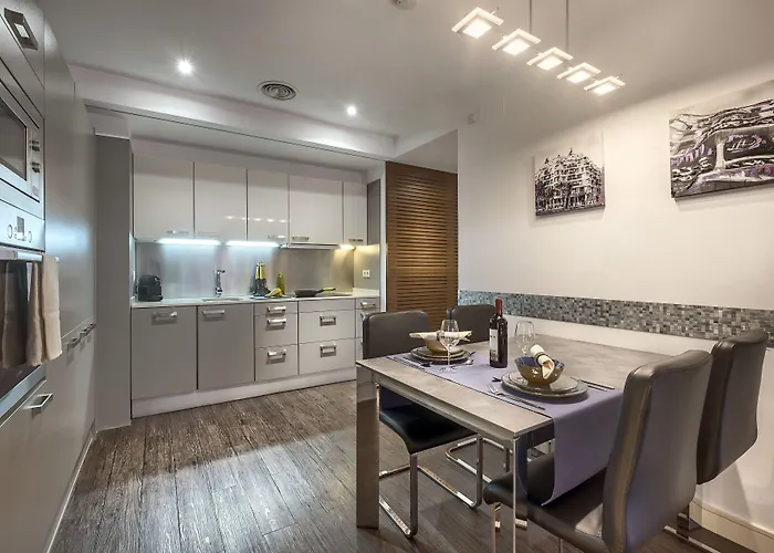 Aspasios Catedral Appartement